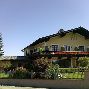 Haus Maria Holzoester Bed & Breakfast Franking Exterior photo