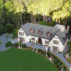 Mt Tamborine Stonehaven Manor Hotell Gold Coast Exterior photo