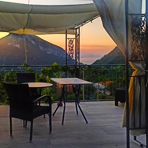 La Roccia Incantata Amalfi Coast Bed & Breakfast Vietri Exterior photo