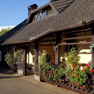 Crni Baron Pension Black Baron Hotell Maribor Exterior photo