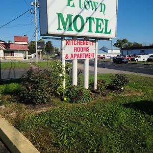 Etown Motel Elizabethtown Exterior photo