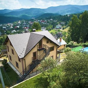 Gazdіvska Hata Guest House Jaremtsje Exterior photo