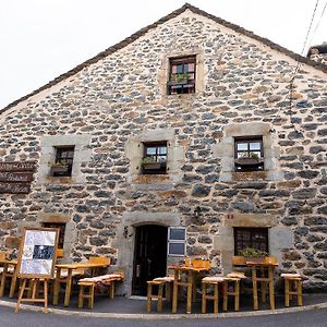 Auberge Des Calades Hotell Les Estables Exterior photo