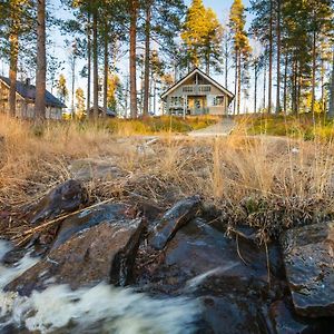 Lossisaari Tourist Center Hotell Keitele Exterior photo