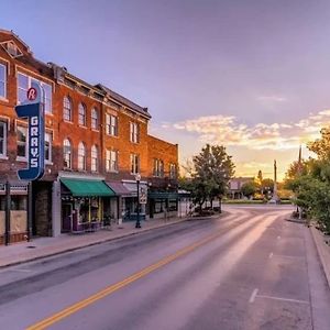 New! Highland House Of Historic Downtown Franklin Hotell Exterior photo