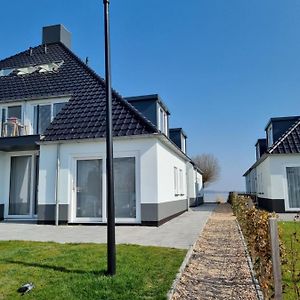 Vakantie Vieren Aan Het Sneekermeer Leilighet Offingawier Exterior photo