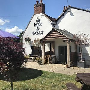 Fox And Goat Hotell Waterstock Exterior photo