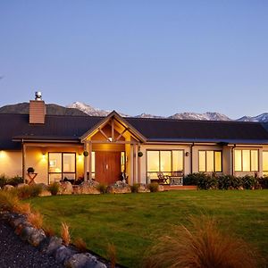 Manakau Lodge Kaikoura Exterior photo