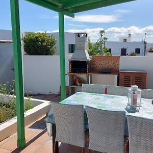 Casa Antonia Reyes, A La Sombra De Famara Leilighet Munique Exterior photo