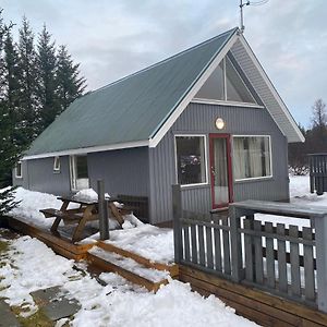 A Three Bedroom Cabin With A Hot Tub Selfoss Exterior photo
