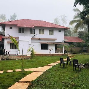 Greenhouse Homestay Siddāpur Exterior photo