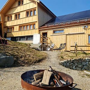 Grosses Ferienhaus Fur Traumhafte Familienferien Im Appenzellerland Leilighet Speicher Exterior photo
