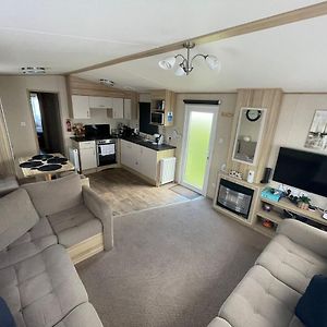 Holiday Park Caravan Fluffy In Harts Holiday Park Hotell Leysdown-on-Sea Exterior photo