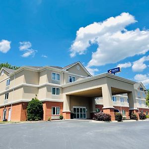 Comfort Inn & Suites Augusta Fort Eisenhower Area Exterior photo