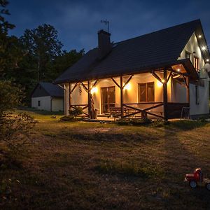 Zakamarek- Dom Z Ogrodem Gory Swietokrzyskie Bez Sasiadow, Las, 10 Osob Na Wylacznosc Villa Lechów Exterior photo