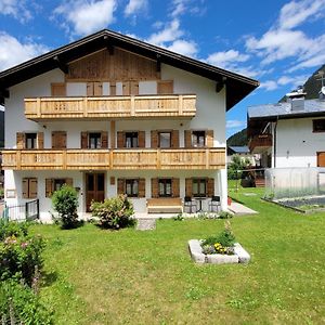 La Gerla Casa Vacanze Dolomiti Hotell Perarolo di Cadore Exterior photo