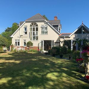 Heatherdene House Bed & Breakfast Wimborne Minster Exterior photo