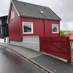 Heygsbreyt 12 kjallarin Tórshavn Exterior photo
