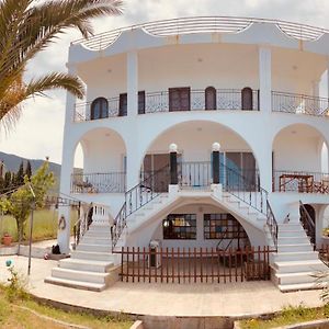 Magic House At Halkida 1M From The Beach! Leilighet Chalkís Exterior photo