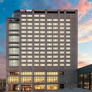 Homewood Suites By Hilton Toledo Downtown Exterior photo