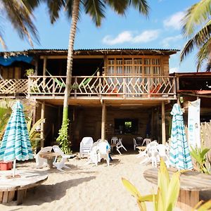 Puerto Manglar By Mareygua Beach Hotell Guachaca Exterior photo