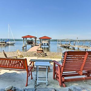 Lakeside Lodi Hideaway With Dock And Nearby Parks Villa Exterior photo