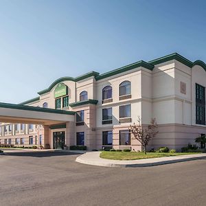 Wingate By Wyndham Spokane Airport Hotell Exterior photo