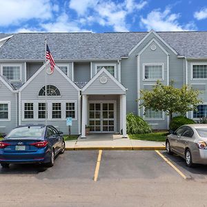 Microtel Inn & Suites By Wyndham Riverside Dayton Exterior photo
