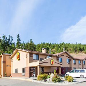 Super 8 By Wyndham Kamloops On The Hill Hotell Exterior photo