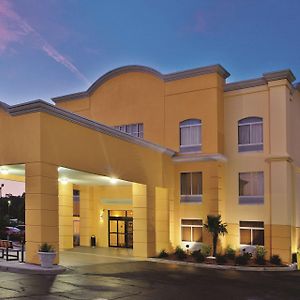 La Quinta By Wyndham Florence Hotell Exterior photo