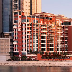 Ramada By Wyndham Manama City Centre Hotell Exterior photo