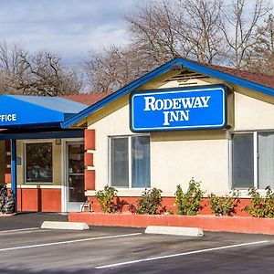 Rodeway Inn Chico University Area Exterior photo