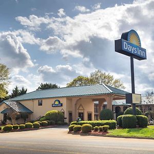 Days Inn By Wyndham Thomaston Exterior photo