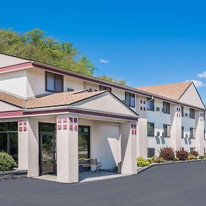 Super 8 By Wyndham Mankato Hotell Exterior photo