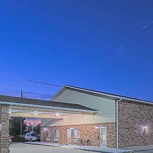 Super 8 By Wyndham Potosi Hotell Exterior photo