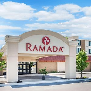 Ramada By Wyndham Watertown Thousand Hotell Exterior photo