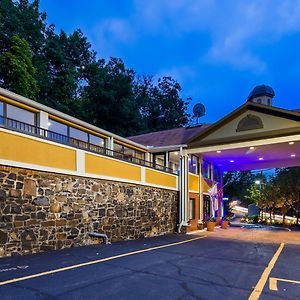 Best Western Fort Lee Hotell Exterior photo