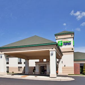 Holiday Inn Express Hotel Germantown - Northwest Milwaukee, An Ihg Hotel Exterior photo