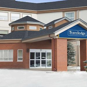 Travelodge By Wyndham Strathmore Exterior photo