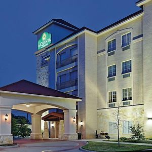 La Quinta By Wyndham Dfw Airport West - Euless Hotell Exterior photo