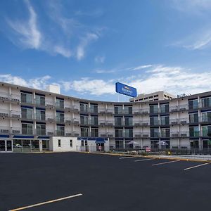 Baymont By Wyndham Spokane Motel Exterior photo