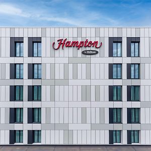 Hampton By Hilton High Wycombe Hotell Exterior photo