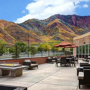 Courtyard By Marriott Glenwood Springs Hotell Exterior photo