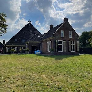 Prijs Gunstig Kamerverhuur, Op Karakteristieke Paarden Boerderij Aan De Rand Van Dokkum Leilighet Exterior photo