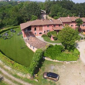 La Vecchia Cascina Rossa Hotell Fubine Exterior photo