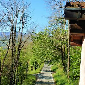 Lovely 1-Bed Studio In Borgo Val Di Taro Leilighet Exterior photo