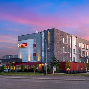 Best Western Plus East Side Hotell Saskatoon Exterior photo