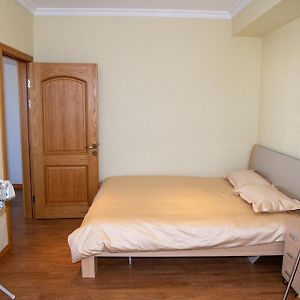 Lovely 2 Bedroom Unit With City View Ulan Bator Exterior photo