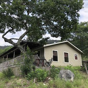 Antler Mountain House Hotell Tarpley Exterior photo