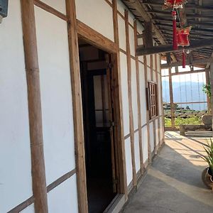 Drizzle Tea House Bed & Breakfast Fenchihu Exterior photo